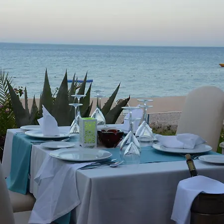 Отель Fun And Sun Club Saphire 3*